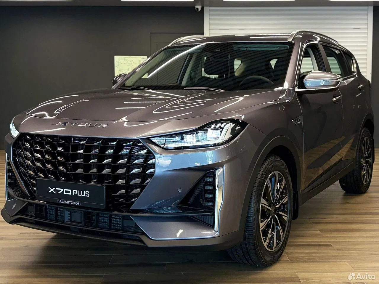 Jetour X70 Plus 1.6 AMT, 2026