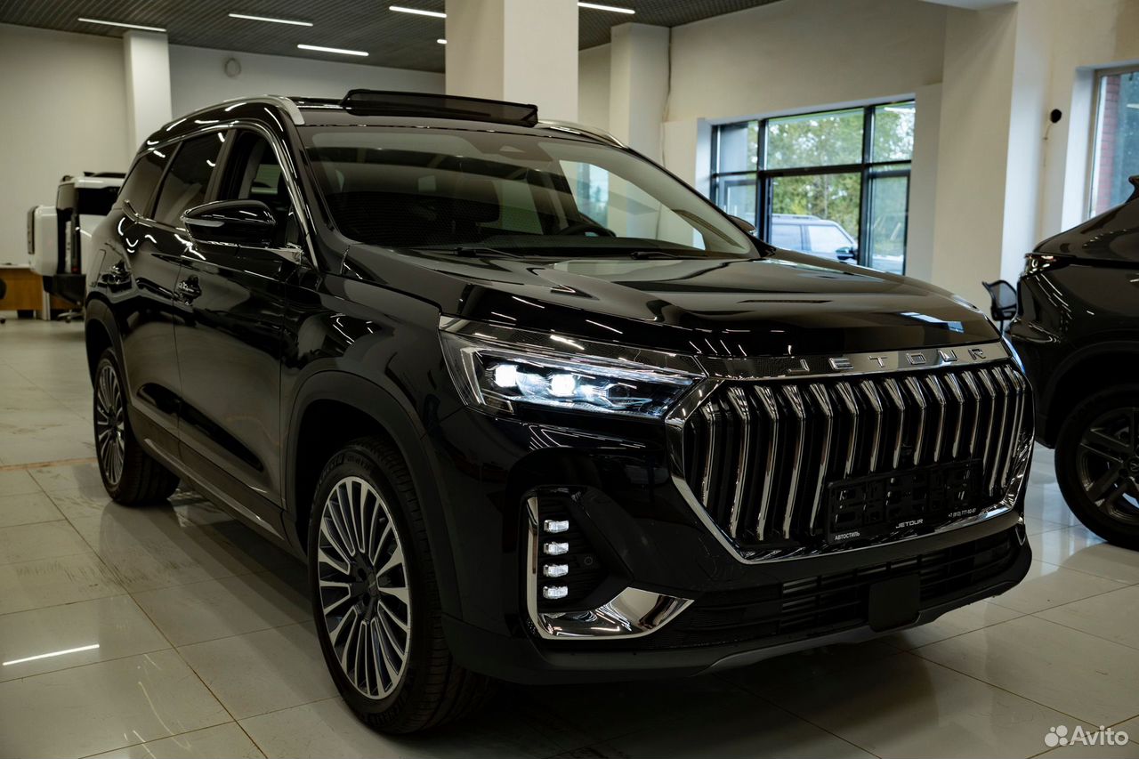 Jetour X90 Plus 2.0 AMT, 2026