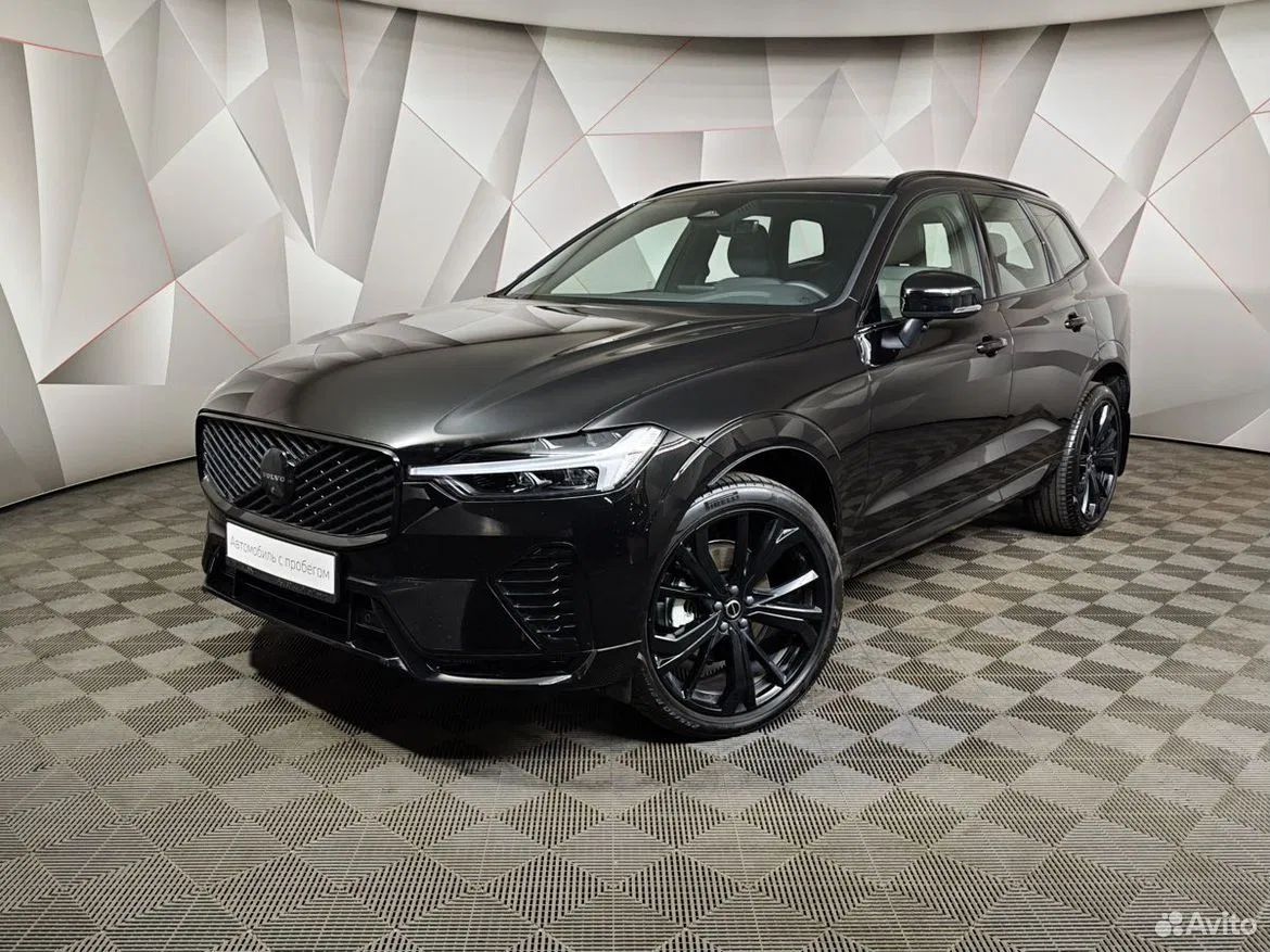 Volvo XC60 2.0 AT, 2025, 14 631 км