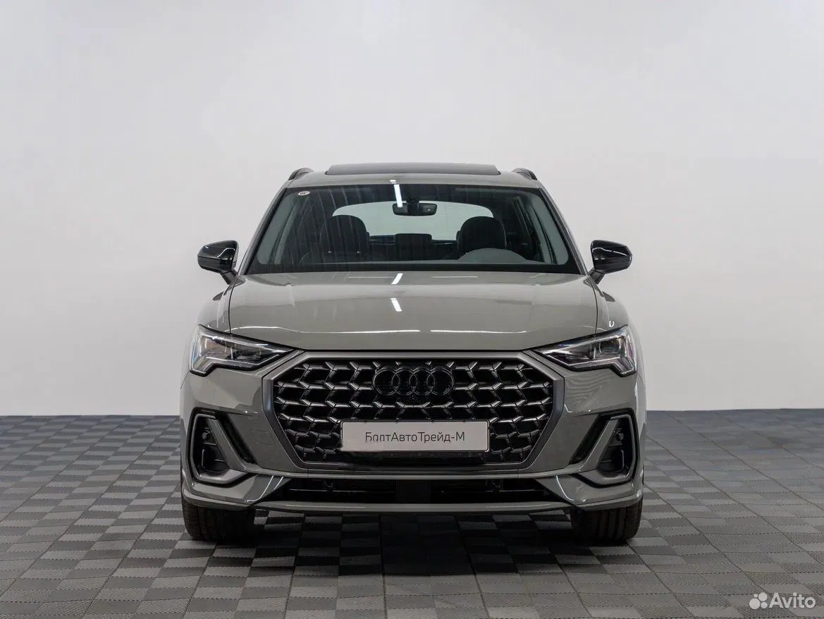 Audi Q3 1.5 AMT, 2026