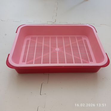 Лоток для кошек с решеткой