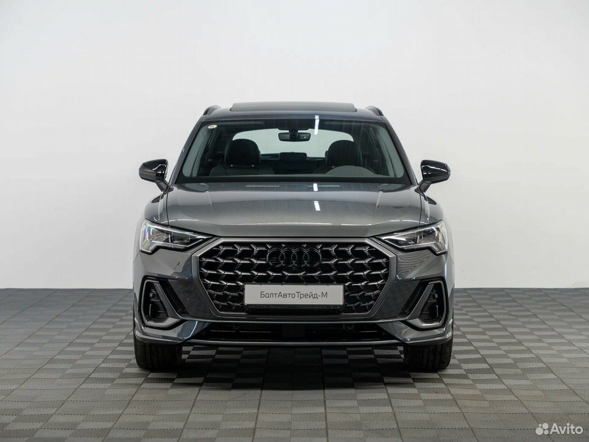 Audi Q3 1.5 AMT, 2026