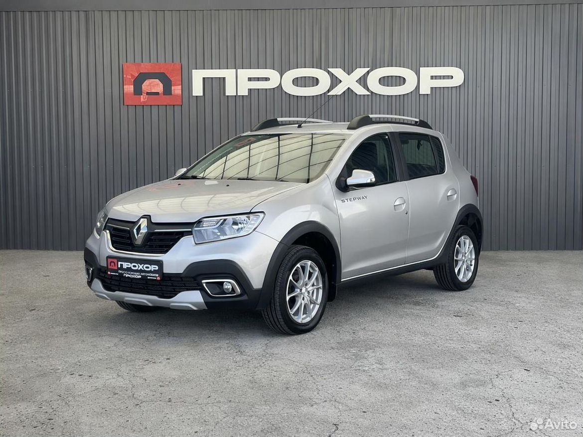 Renault Sandero Stepway 1.6 MT, 2020, 107 743 км