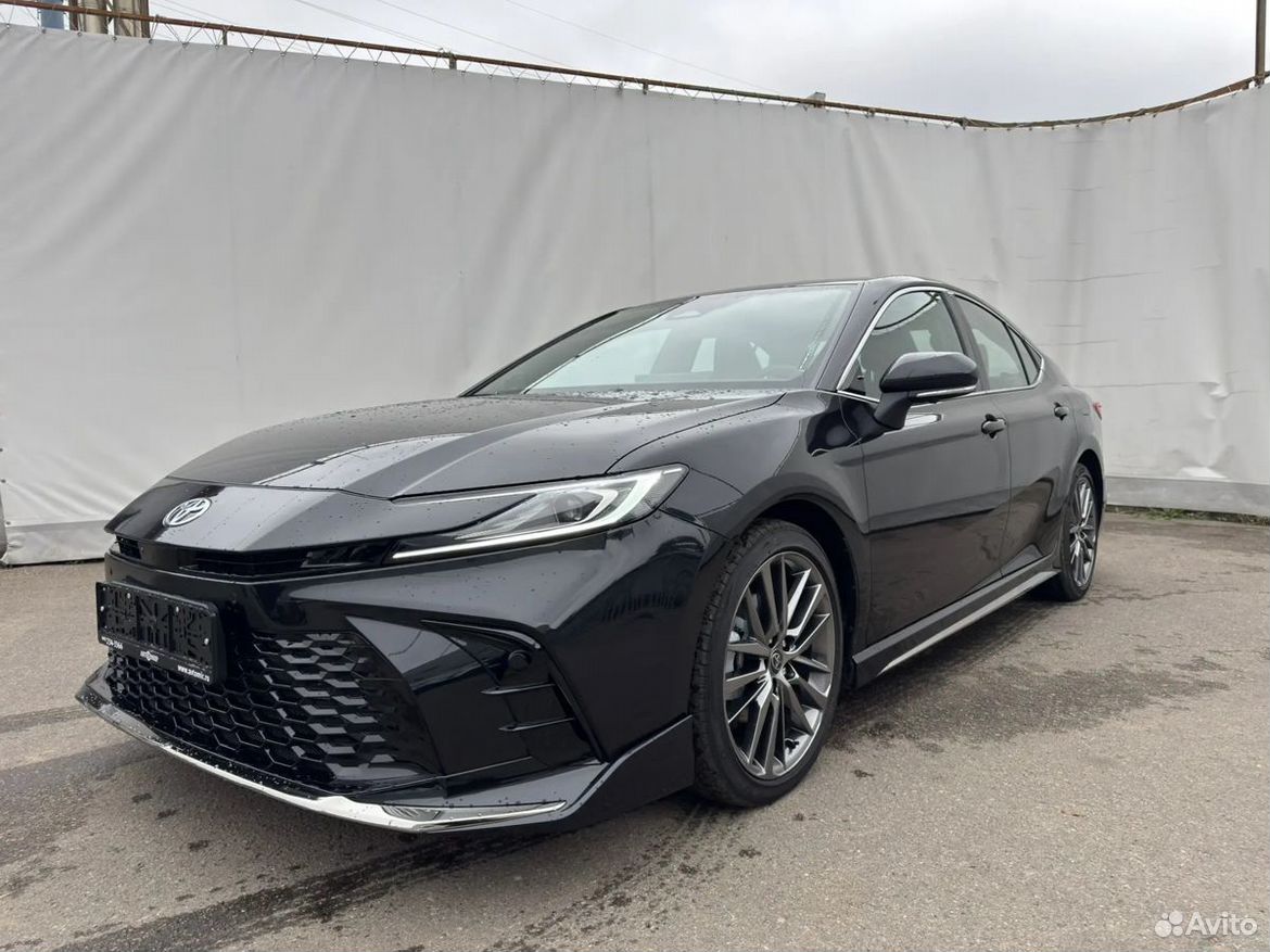 Toyota Camry 2.0 CVT, 2026