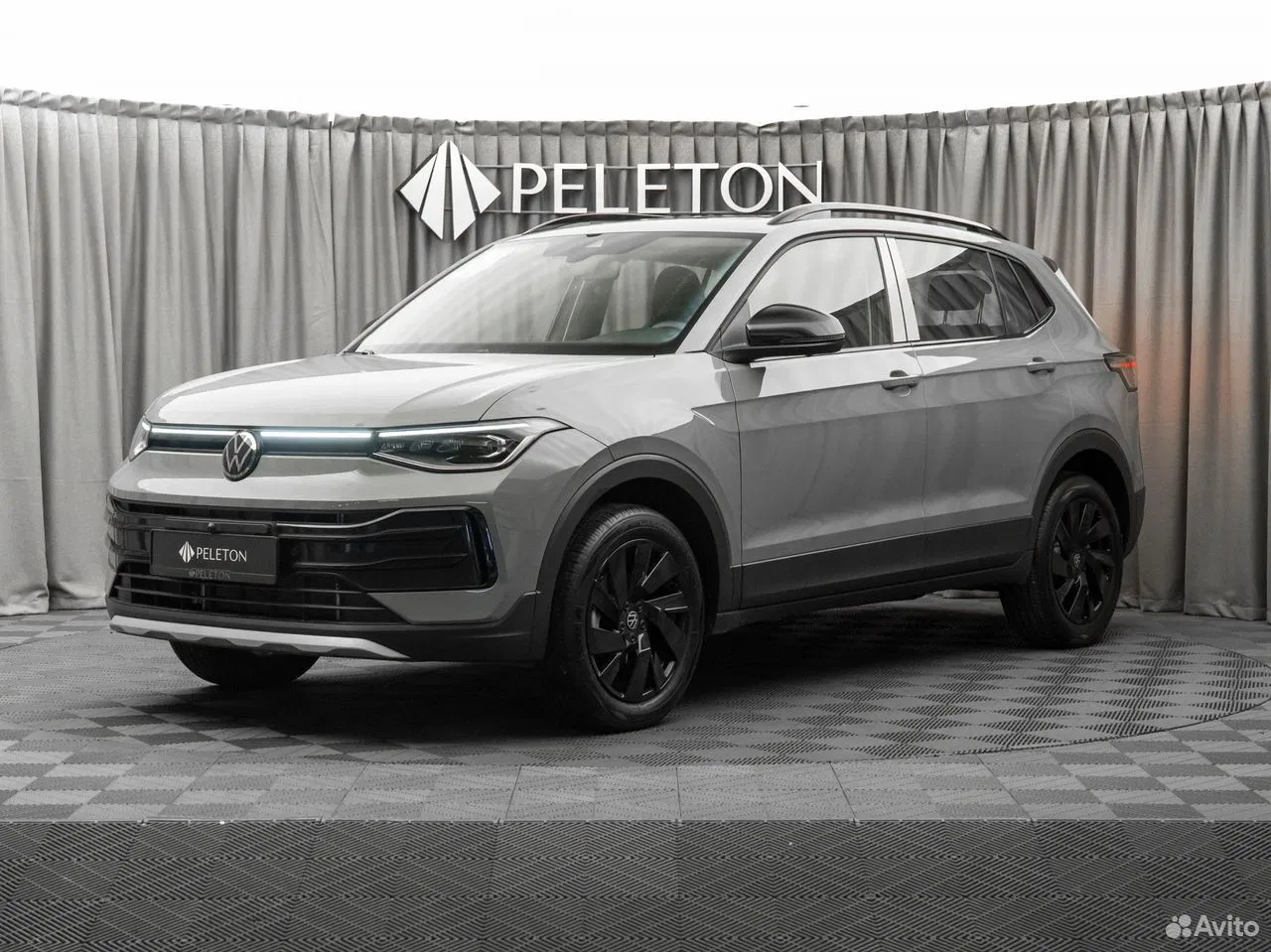 Volkswagen Tharu XR 1.5 AT, 2026