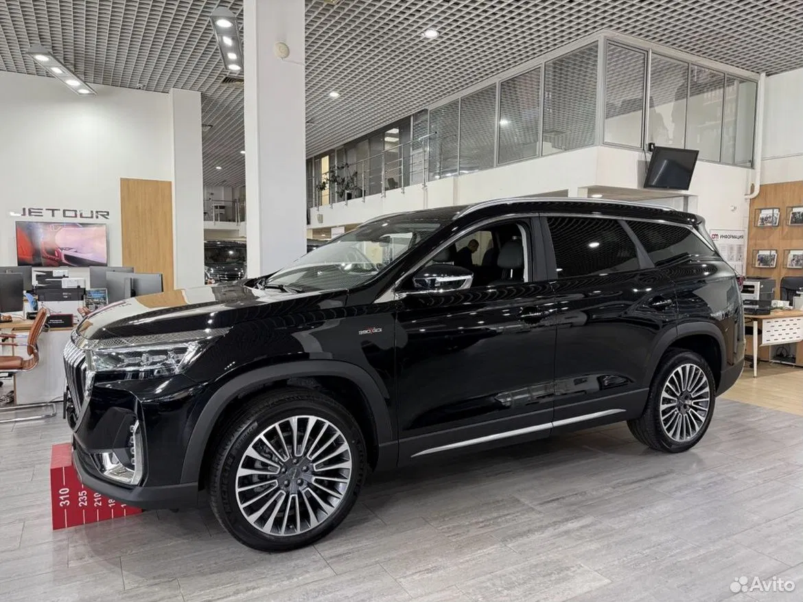 Jetour X90 Plus 2.0 AT, 2026