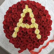 101 роза с Буквой в большой коробке, Москва