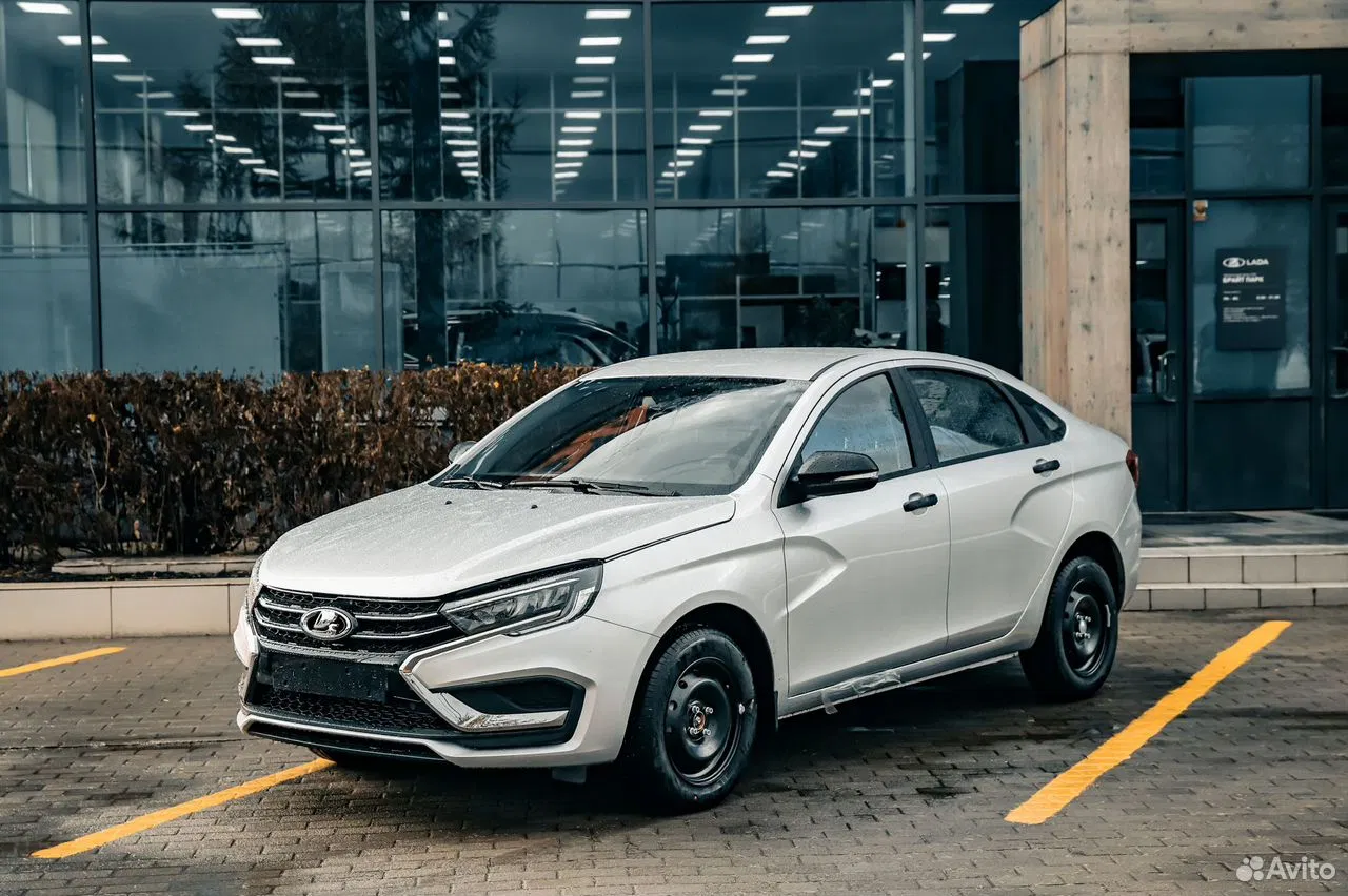 ВАЗ (LADA) Vesta Cross 1.8 CVT, 2026