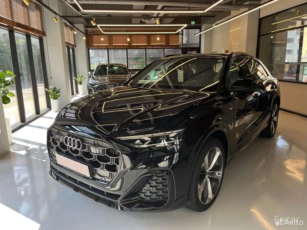 Audi Q8 3.0 AT, 2026, 6 км